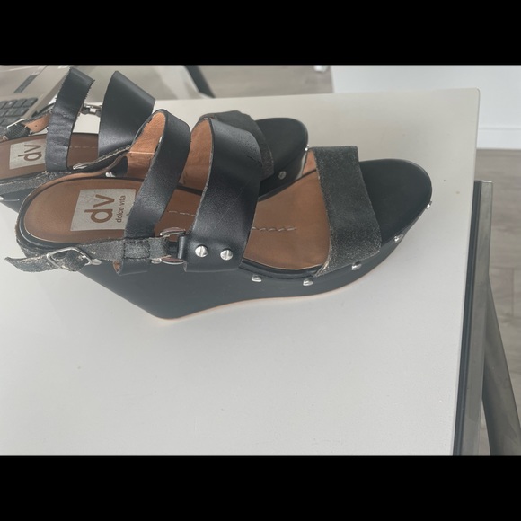 Black wedge heels - Picture 2 of 7